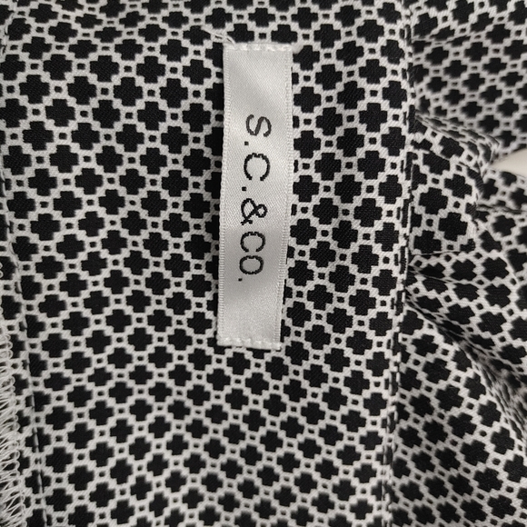 S.C.&CO. Black and White Pants Size 10 - Picture 6 of 6